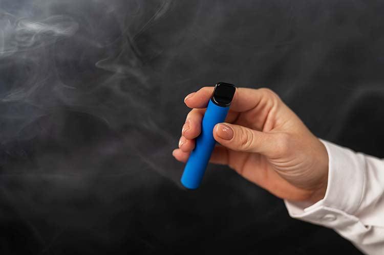 Why do so many smokers switch to vaping?